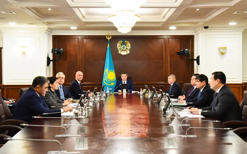 Все госорганы должны быть нацелены на качественную реализацию инвестпроектов — Олжас Бектенов