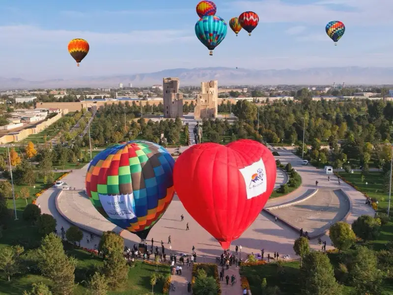 Қашқадарёда “I Халқаро ҳаво шарлари фиэстаси” бўлиб ўтди 