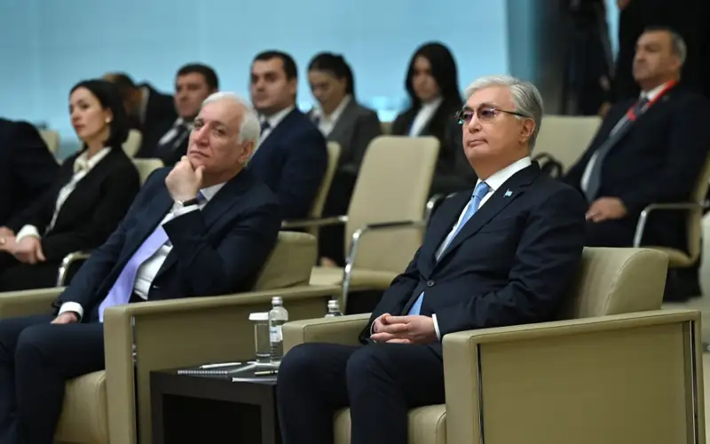 Президенты Казахстана и Армении посетили МФЦА