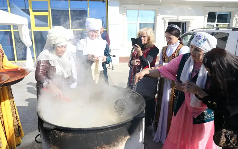 Қазақ дастарханы