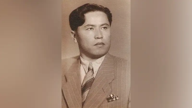 Рақымжан Қошқарбаев