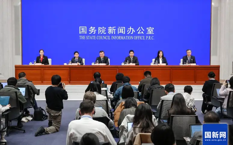 Власти Китая выделят свыше $560 млрд на кредитование незавершенных жилищных проектов