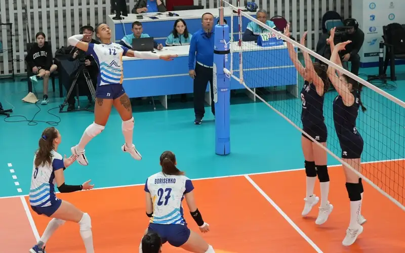 Voleıboldan Qazaqstan kýbogy: «Jetisý» men «Qýanysh» klýbtary fınalǵa shyqty