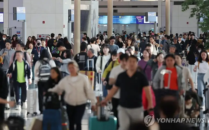 Number of int’l travelers using Incheon airport hits quarterly record high