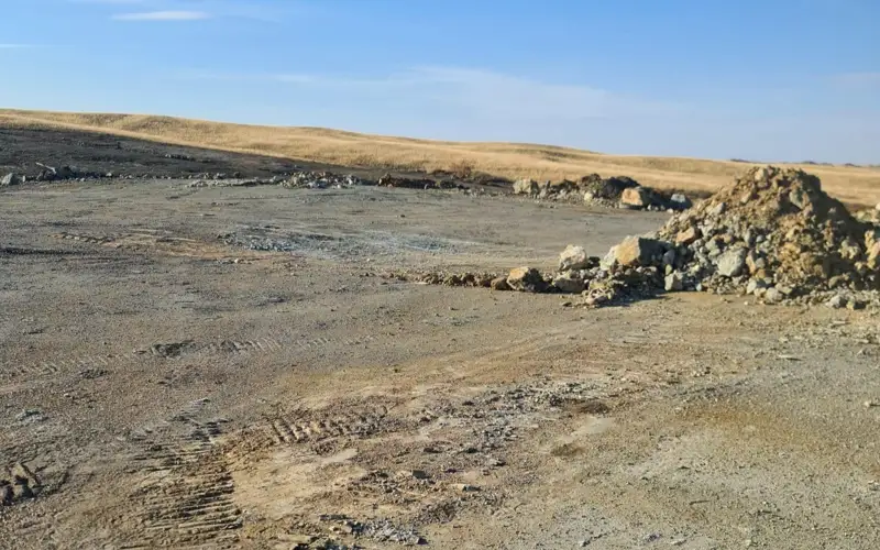 Paıdaly qazbalardy óndirýshi kompanııa Baıanaýyldaǵy jerdi óz betinshe ıelenip alǵan