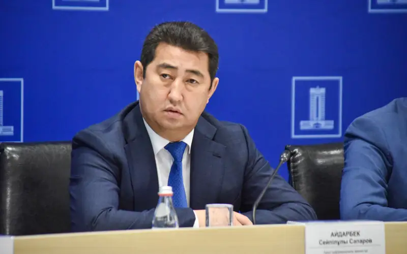 Министр сельского хозяйства РК Айдарбек Сапаров