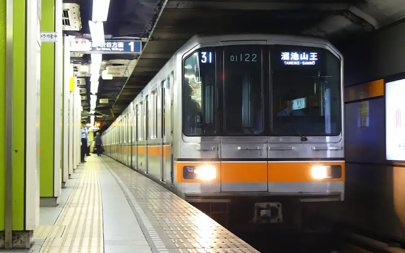  Tokyo Metro