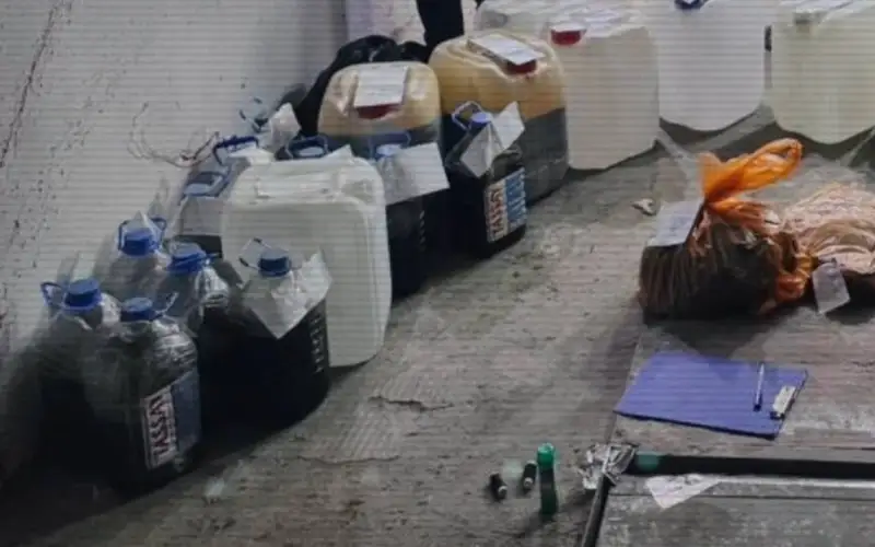 Almatyda sıntetıka óndirýmen aınalysqan esirtki zerthanasy anyqtaldy