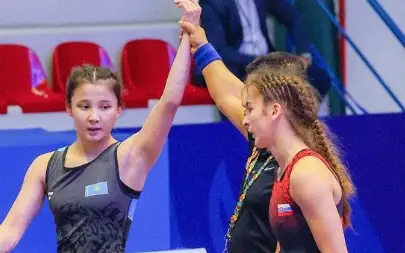 Қазақстандық қос балуан әлем чемпионатының қола жүлдесі үшін күреседі