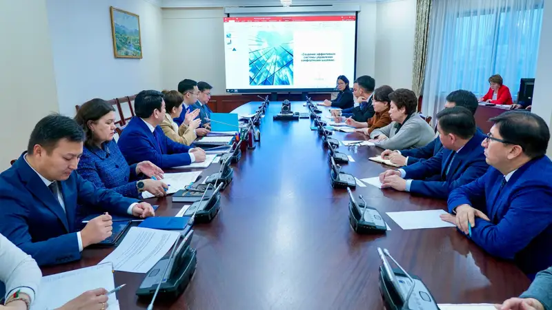 Какой будет модель управления комфортными школами, обсудили в Правительстве