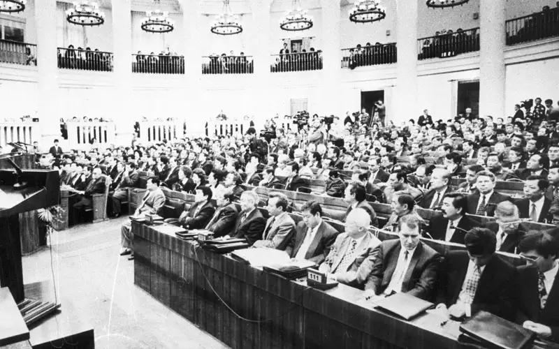 Заседание Верховного Совета КазССР 1990 год