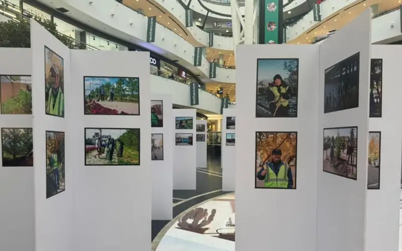 «Таза Қазақстан»: фотовыставка ко Дню Республики проходит в Астане