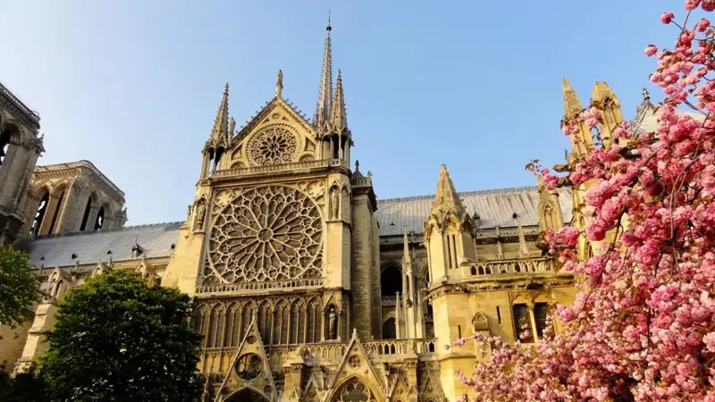 Нотр-дам шіркеуі