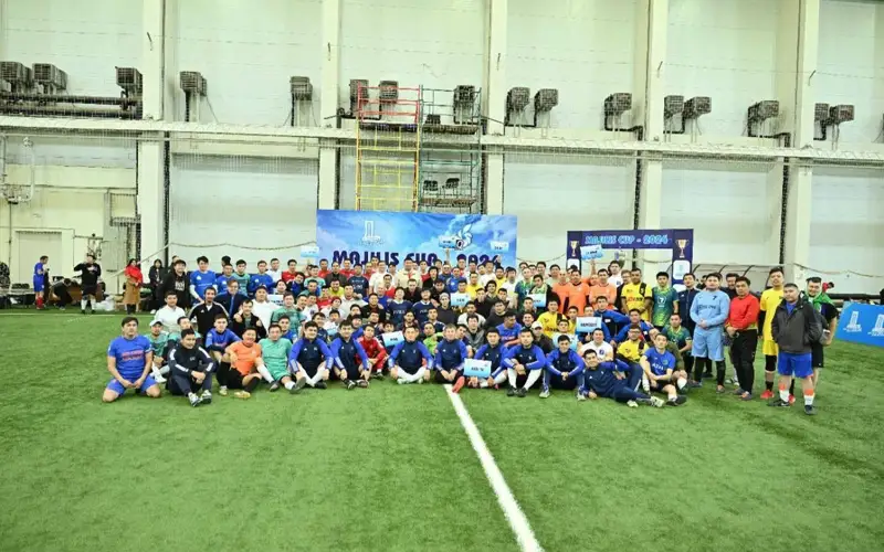 Елордада жураналистер арасында шағын футболдан «Majilis Cup» турнирі өтті 