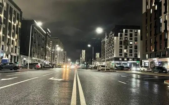 Tóle bı kóshesi