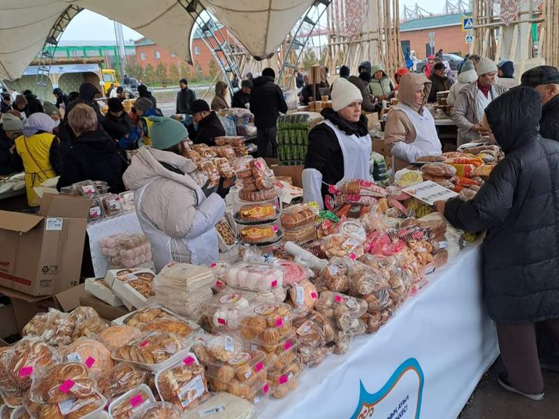костанайцы на ярмарке в Астане 