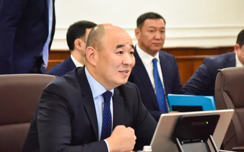 Канат Шарлапаев