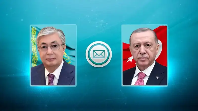Kassym-Jomart Tokayev congratulates Turkish President on Republic Day