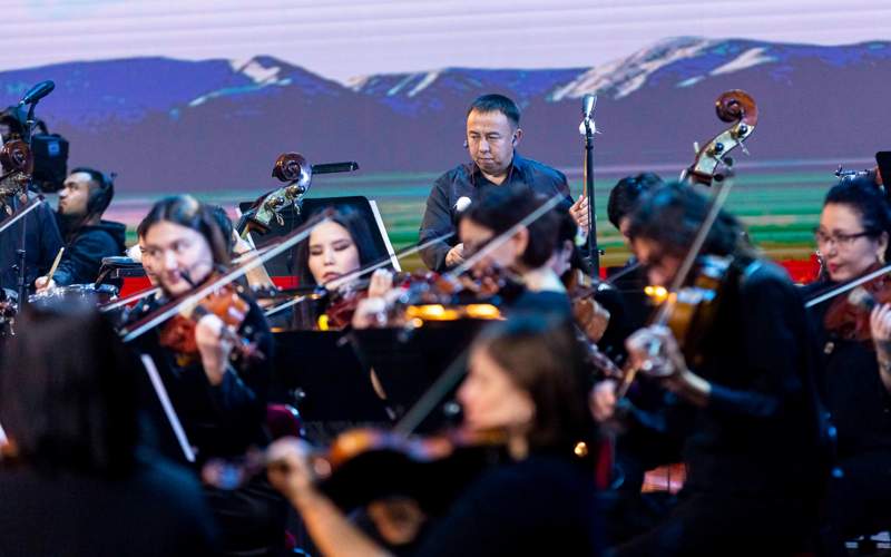 Всемирно известный скрипач-виртуоз Марат Бисенгалиев провел экспериментальный концерт в&nbsp;Астане