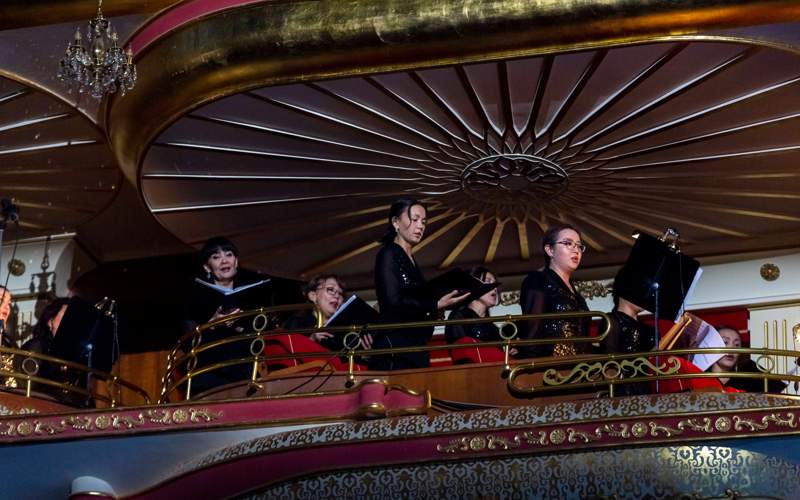 Всемирно известный скрипач-виртуоз Марат Бисенгалиев провел экспериментальный концерт в&nbsp;Астане