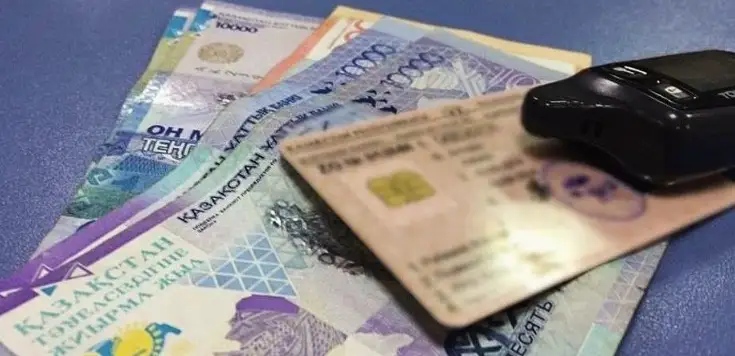 «Жүргізуші куәлігін алып беремін»: Түркістан облысында адамдарды алдап, ақша алып келген тұрғын ұсталды