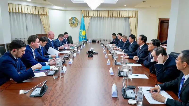 Роман Скляр встретился с руководством China Energy Investment Corporation