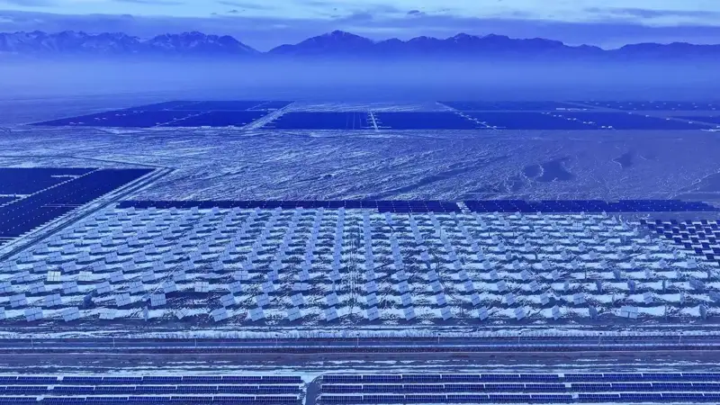 Шыңжаң шөлінде жаңа энергетикалық база салынады