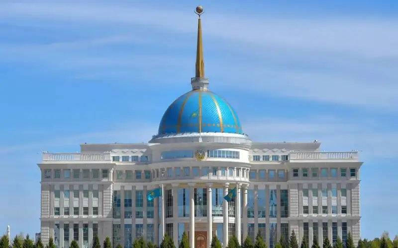 President receives chiefs of law-enforcement agencies