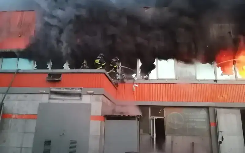 пожар на рынке Семея