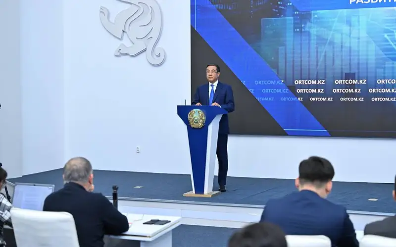  аким области Абай Нурлан Уранхаев 