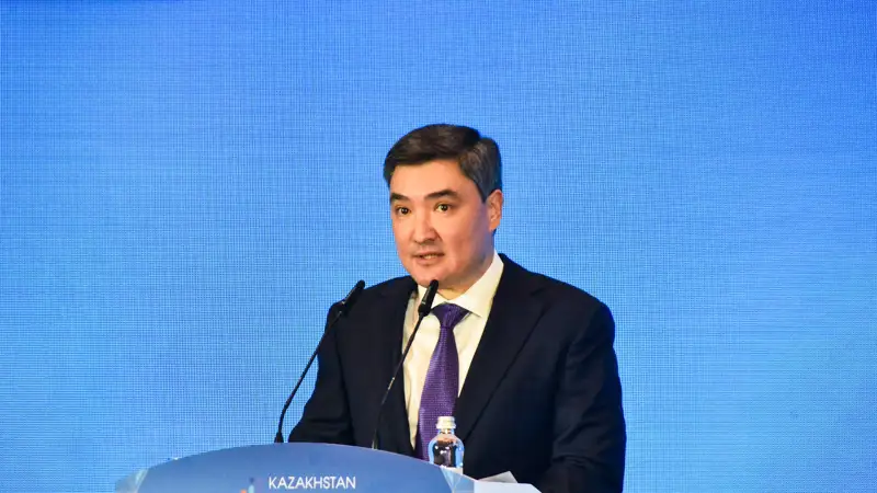 Олжас Бектенов Премьер- министр