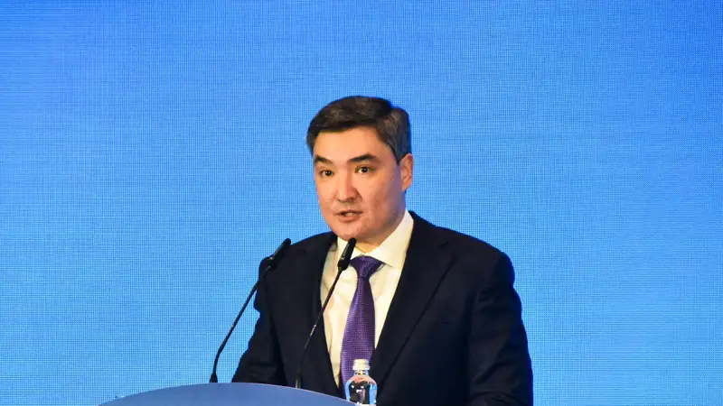 Олжас Бектенов Премьер- министр