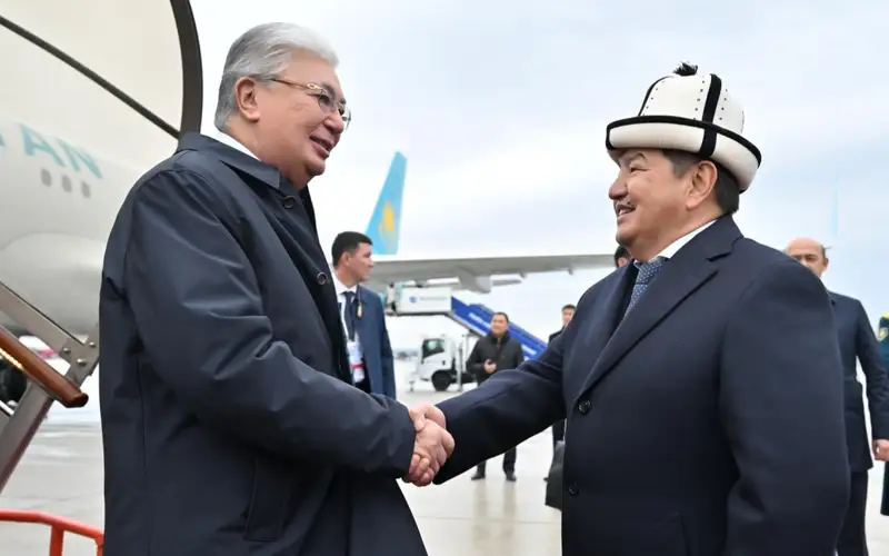 Президент Түркі мемлекеттері ұйымының саммитіне қатысу үшін Бішкек қаласына барды