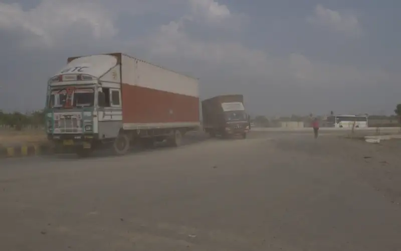 Schools shut down in Pakistan's Punjab over air pollution