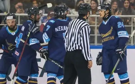 Казахстан одолел хоккеистов Китая на ЧА