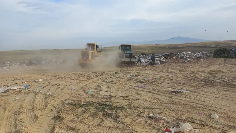 мусорный полигон для твердых отходов в Шымкенте
