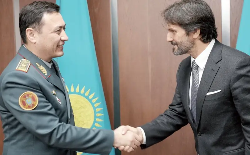 Ансаган Балтабеков провел встречу с вице-премьером - министром обороны Словакии Робертом Калиняком