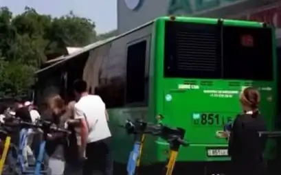 ДТП с автобусом в Алматы