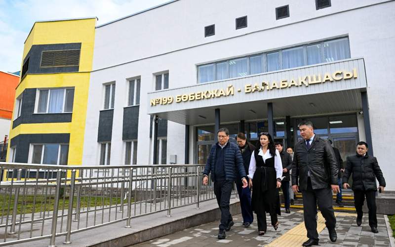 Ерболат Досаев Ерболат Досаев