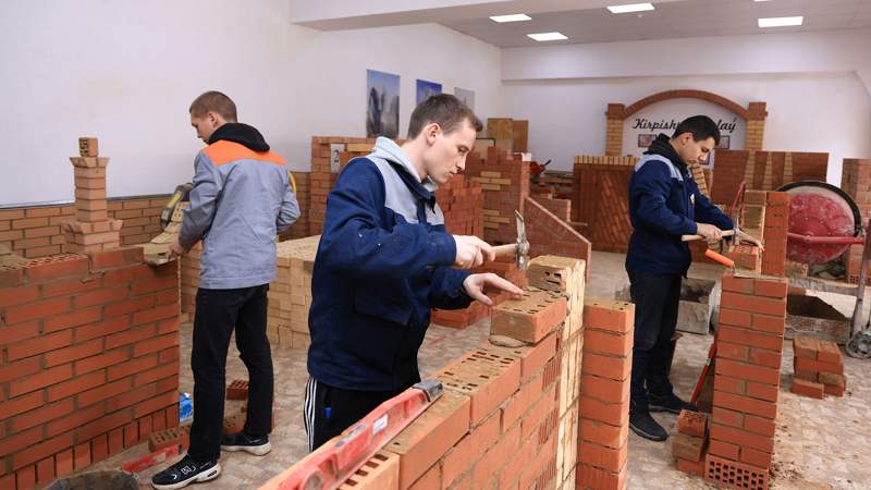 Bıznes-ınkýbatora «Besaspap» dlıa stýdentov kolledja