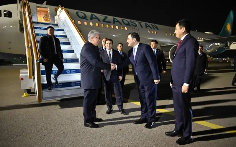 Kassym-Jomart Tokayev arrives in Baku for working visit