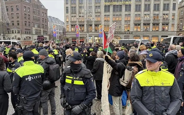 Полиция Нидерландов арестовала 50 человек за участие пропалестинском митинге