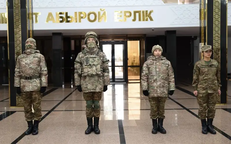 Военнослужащие перешли на единую полевую форму одежды