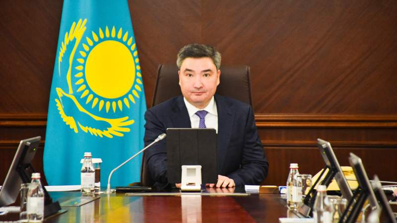 Олжас Бектенов Олжас Бектенов