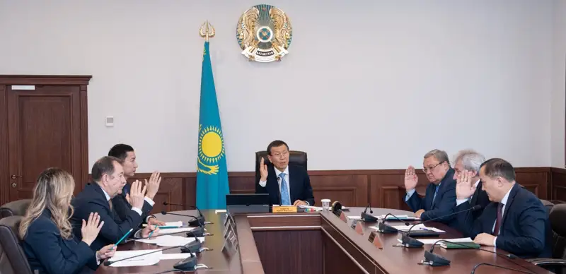  Мухтар Ерман избран заместителем председателя ЦИК