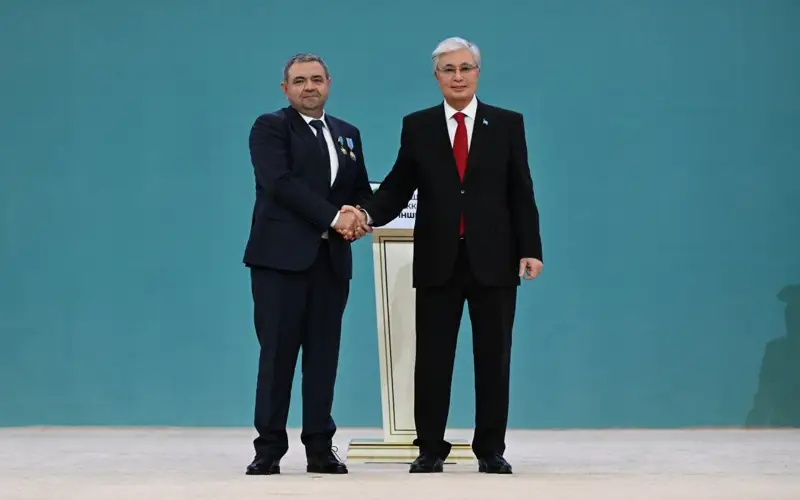 Президент вручил госнаграды представителям АПК