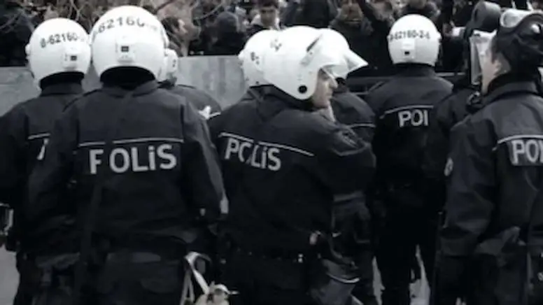 Турция полиция