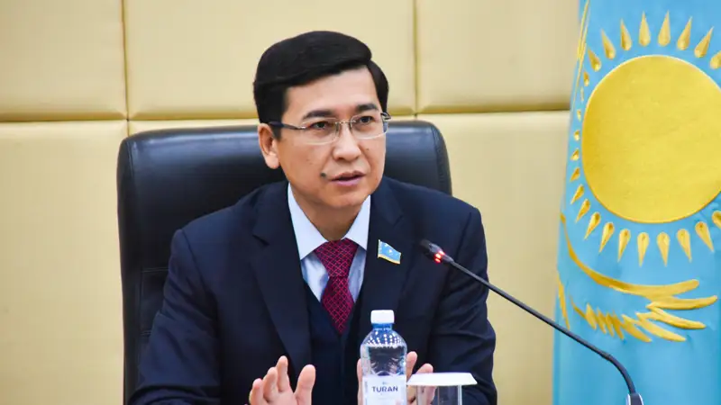 Асхат Аймагамбетов