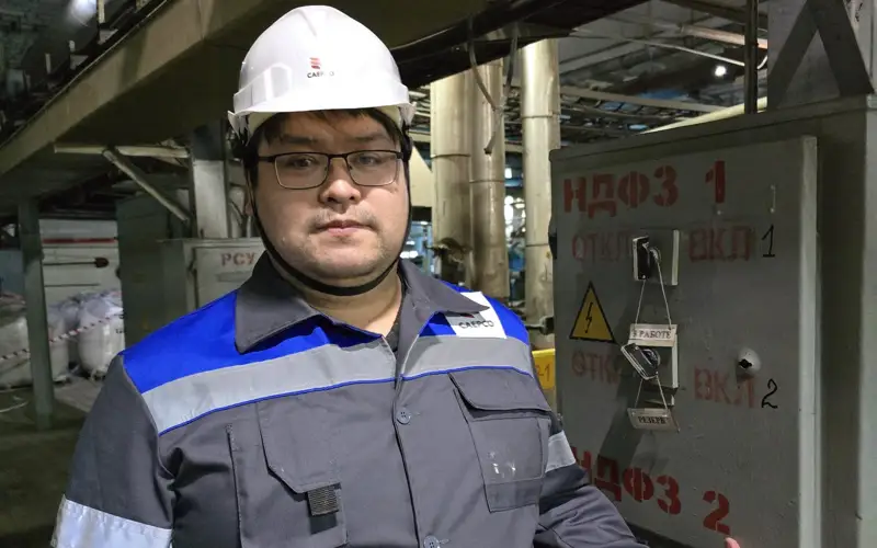 Adal kásip: aýyldan túlegen jas maman ınjenerlik joldy qalaı eńserdi