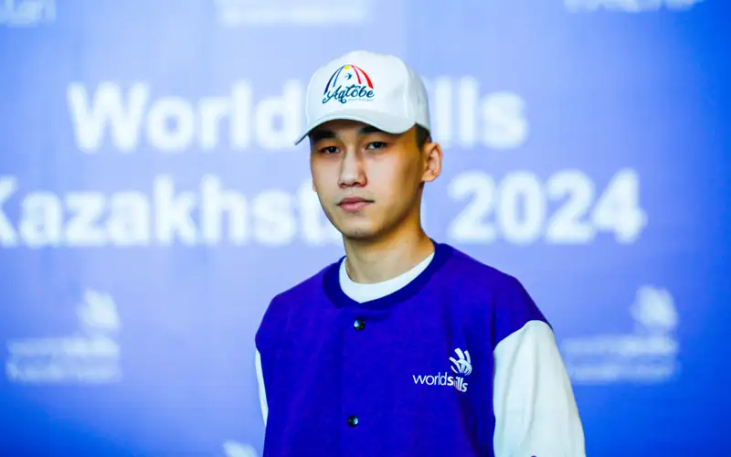 Dıas Atyraýbaev